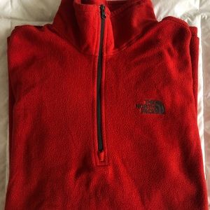 // The North Face Fleece Zip Up //